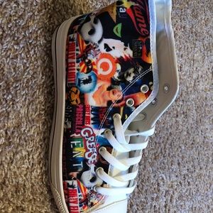 BRAND NEW BROADWAY SHOES